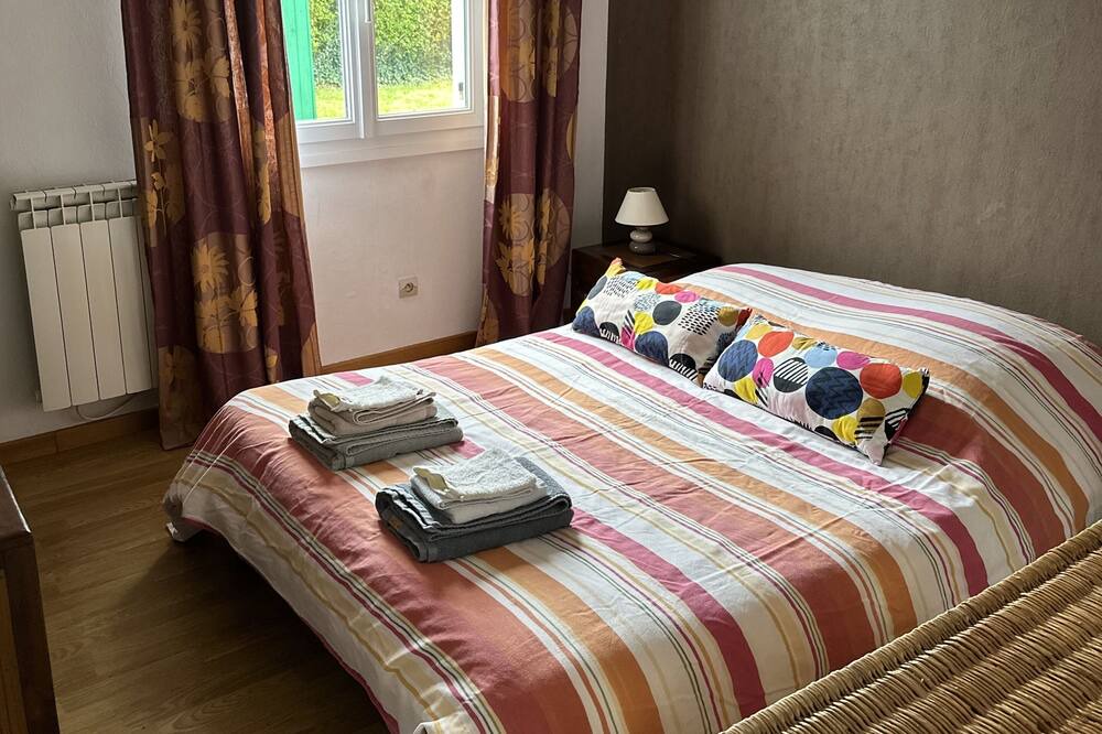 Photo of Bedroom in Juvigny-Val-d'Andaine