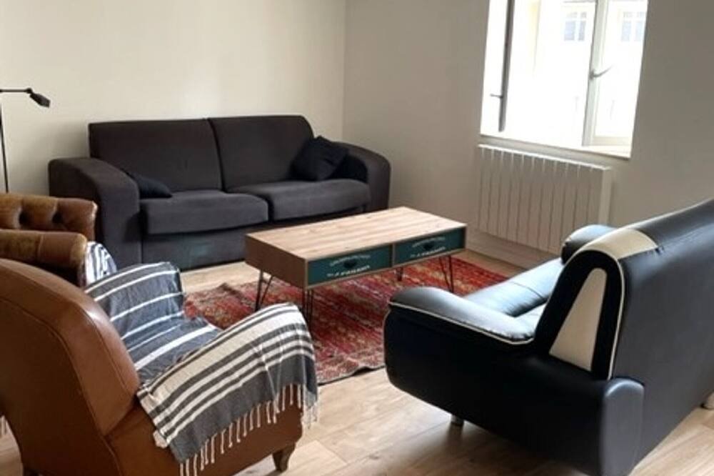 Photo of Livingroom in Moirans-en-Montagne