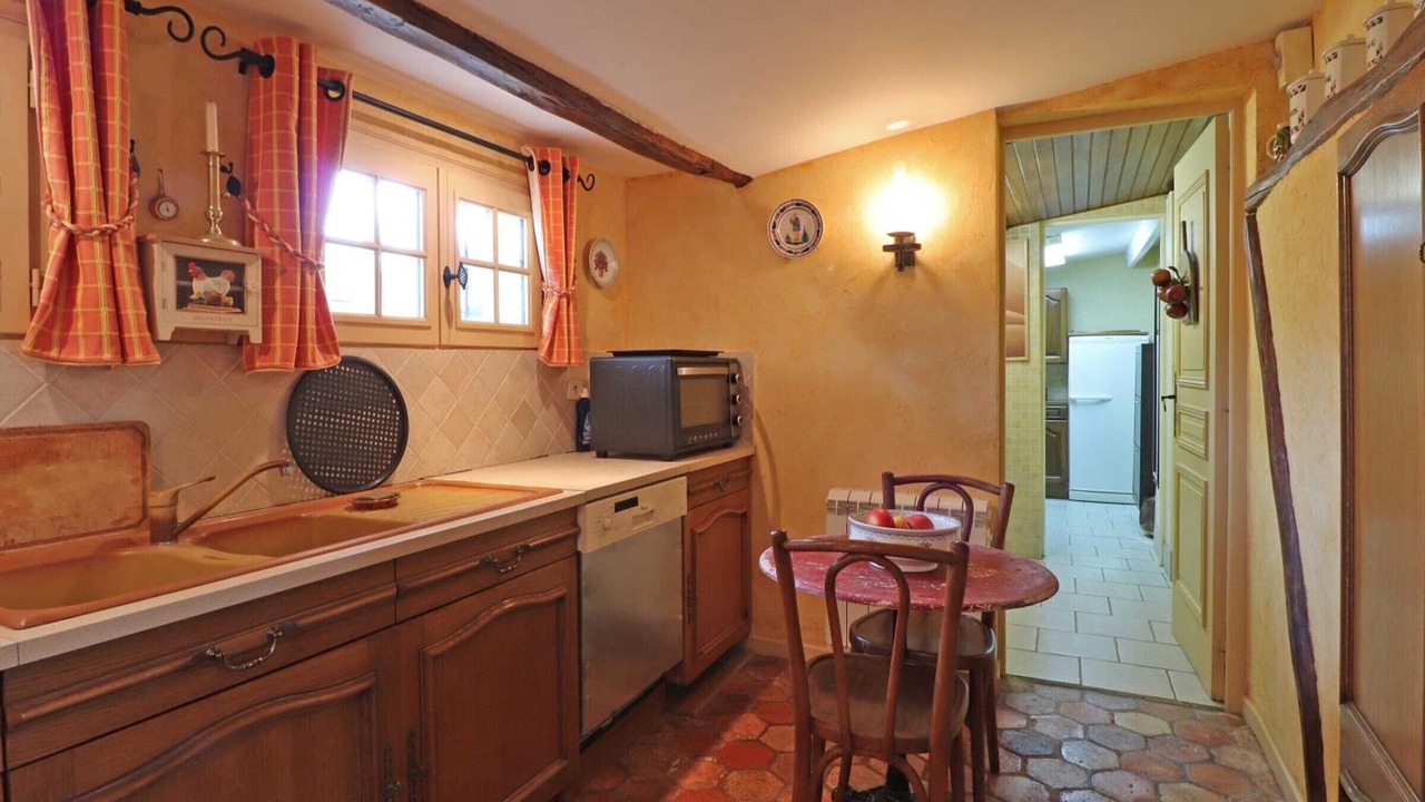 Photo of Kitchen in Saint-Pierre-des-Loges