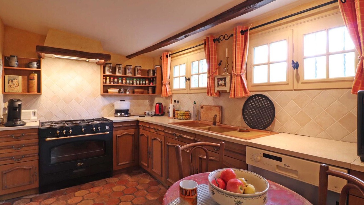 Photo of Kitchen in Saint-Pierre-des-Loges