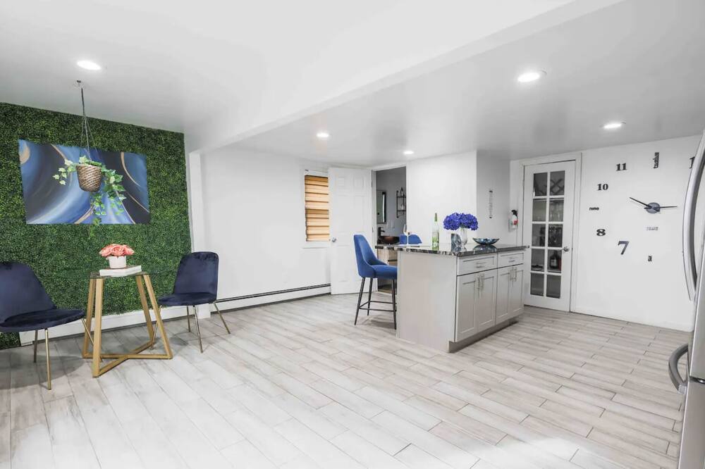 Photo of Others in Belleville