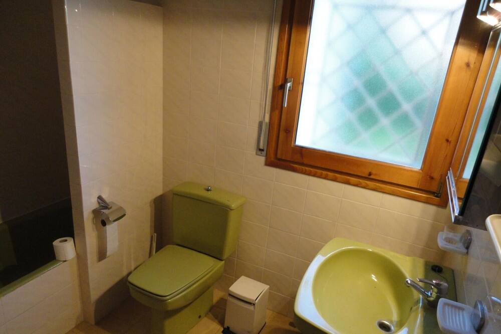 Photo of Bathroom in Torredembarra