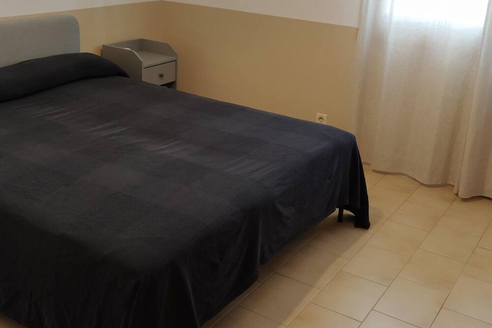 Photo of Bedroom in Torredembarra