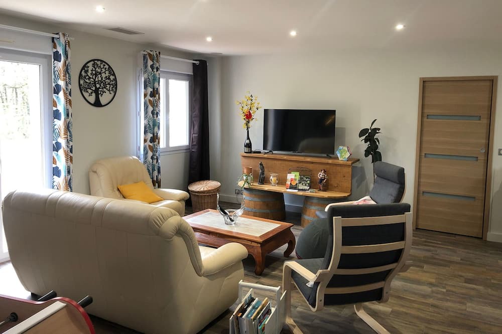 Photo of Others in Roquemaure