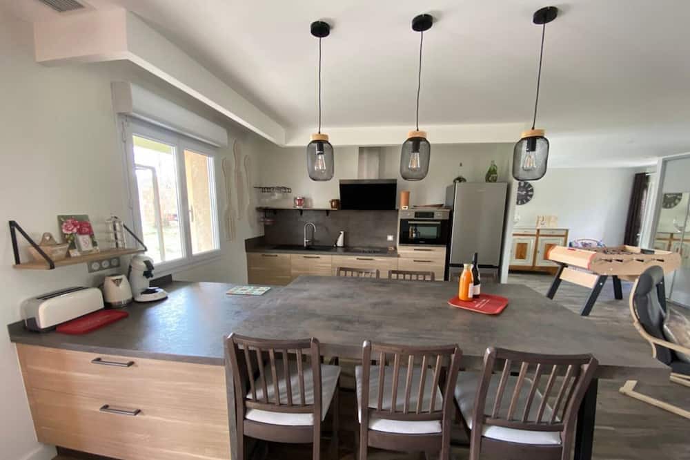 Photo of Others in Roquemaure