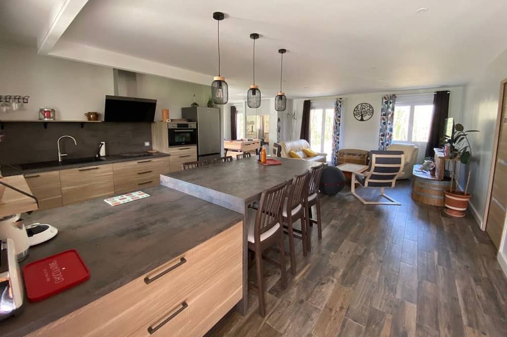 Photo of Kitchen in Roquemaure