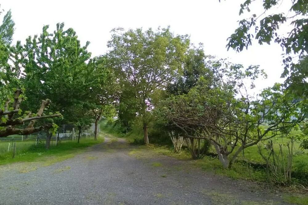Photo of Outdoor in Heches