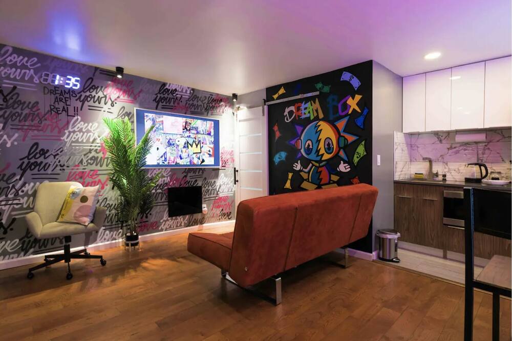 Photo of Others in Belleville