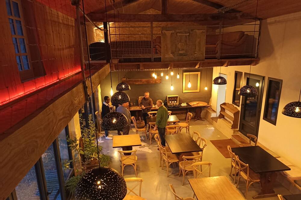 Photo of Others in Champagne-Saint-Hilaire