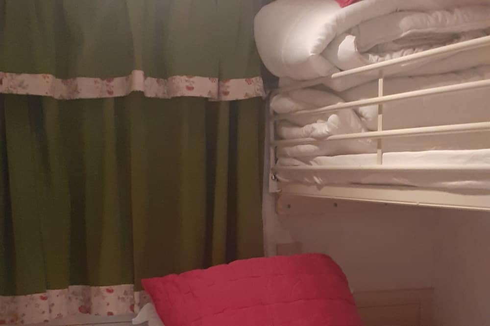 Photo of Bedroom in Champagne-Saint-Hilaire