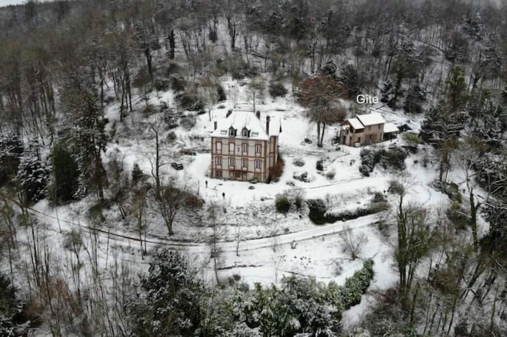 Photo of Outdoor in Moulineaux