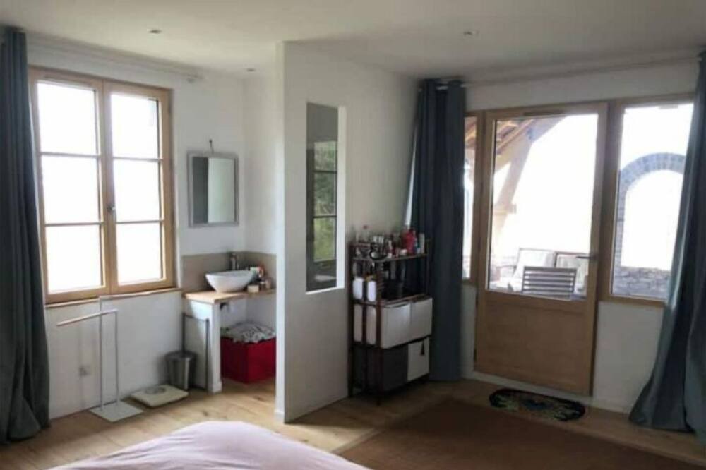 Photo of Bedroom in Moulineaux