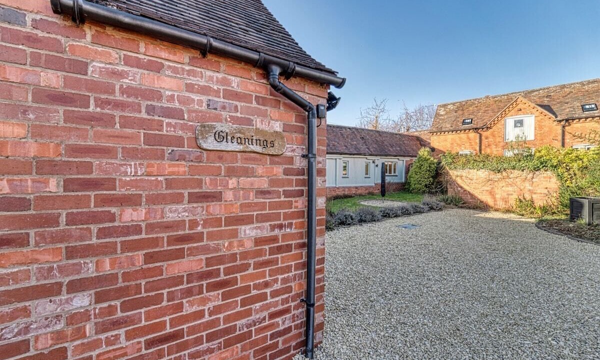 Photo of Others in Bredons Norton