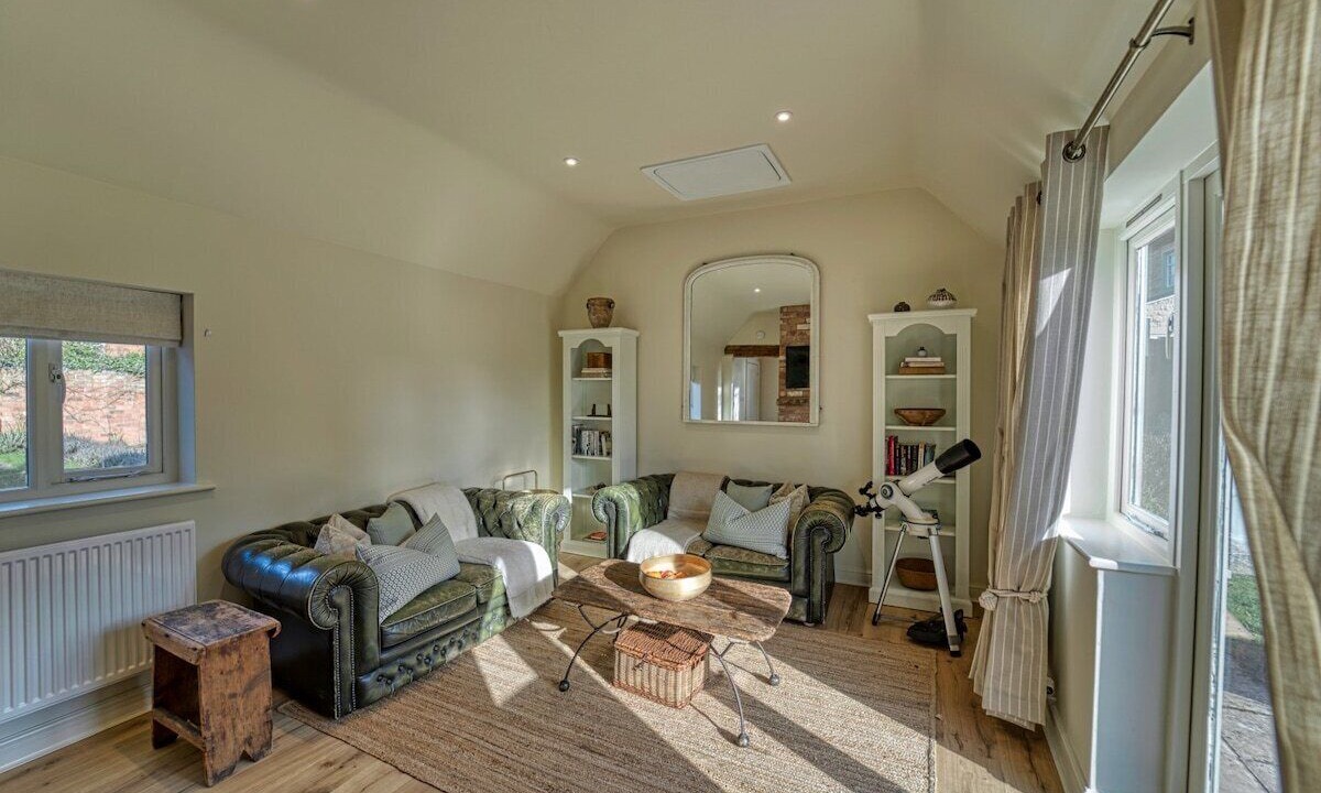 Photo of Livingroom in Bredons Norton