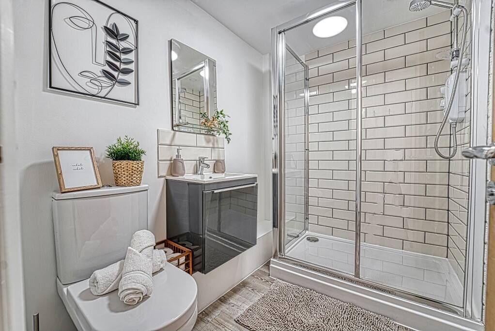 Photo of Others in Tewkesbury