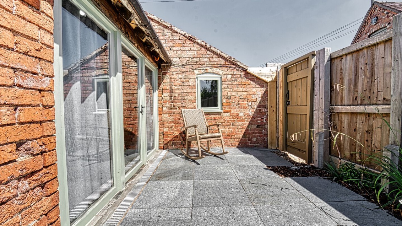 Photo of Outdoor in Broughton Hackett