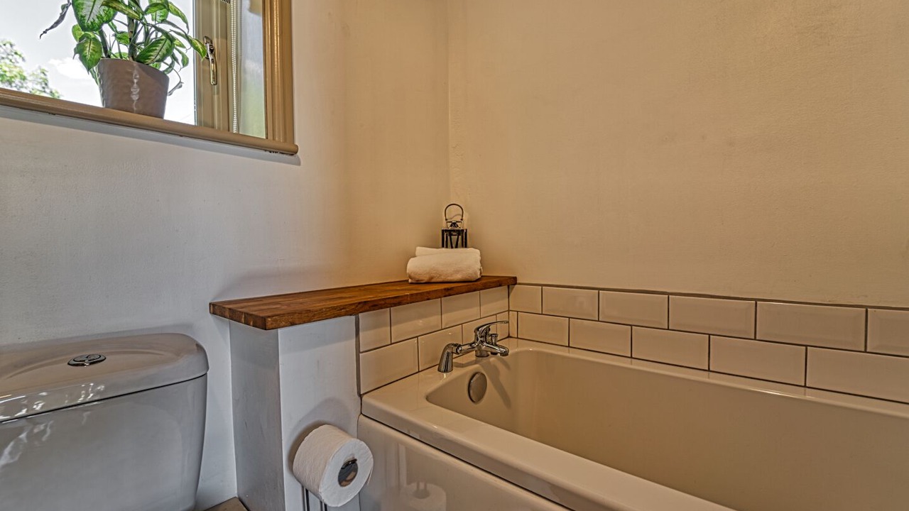 Photo of Others in Broughton Hackett