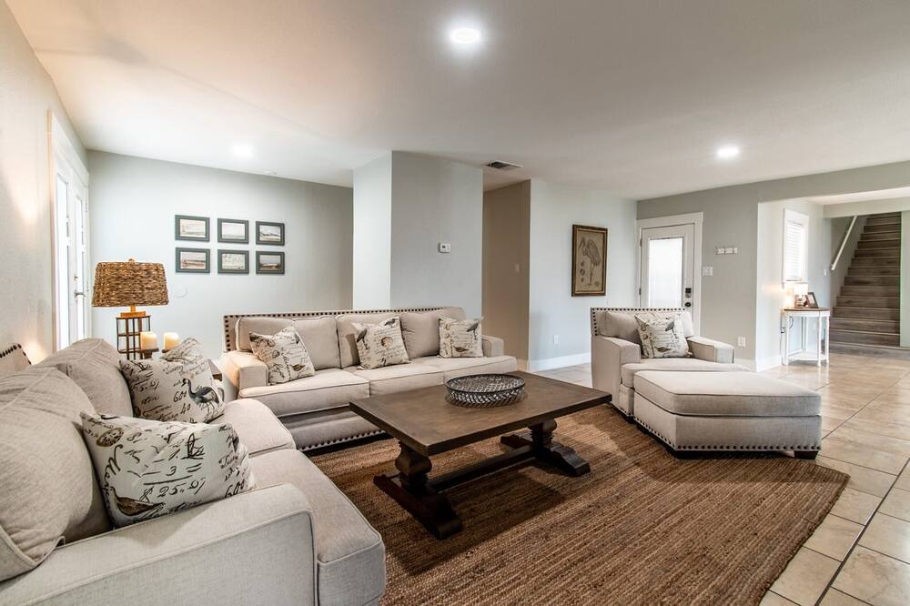 Photo of Bedroom in Bay Area