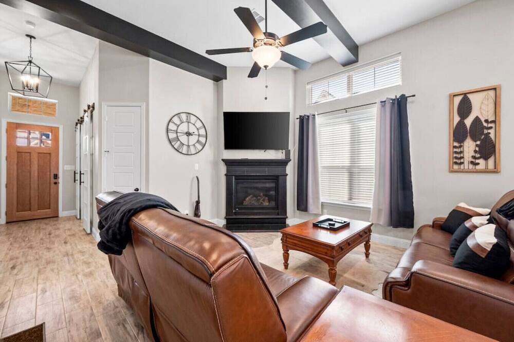 Photo of Bedroom in South Arlington