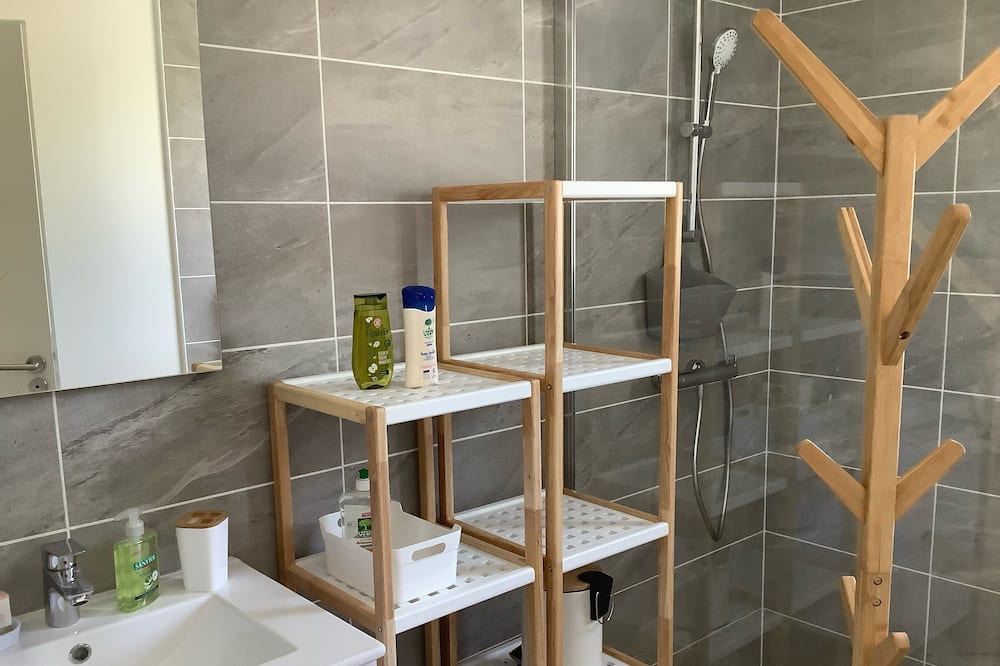 Photo of Bathroom in LHoumeau