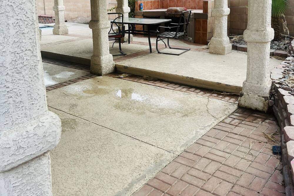 Photo of Patio Balcony in Briar Hill Park