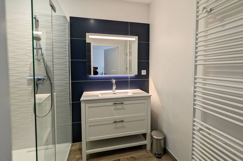 Photo of Bathroom in Ardentes