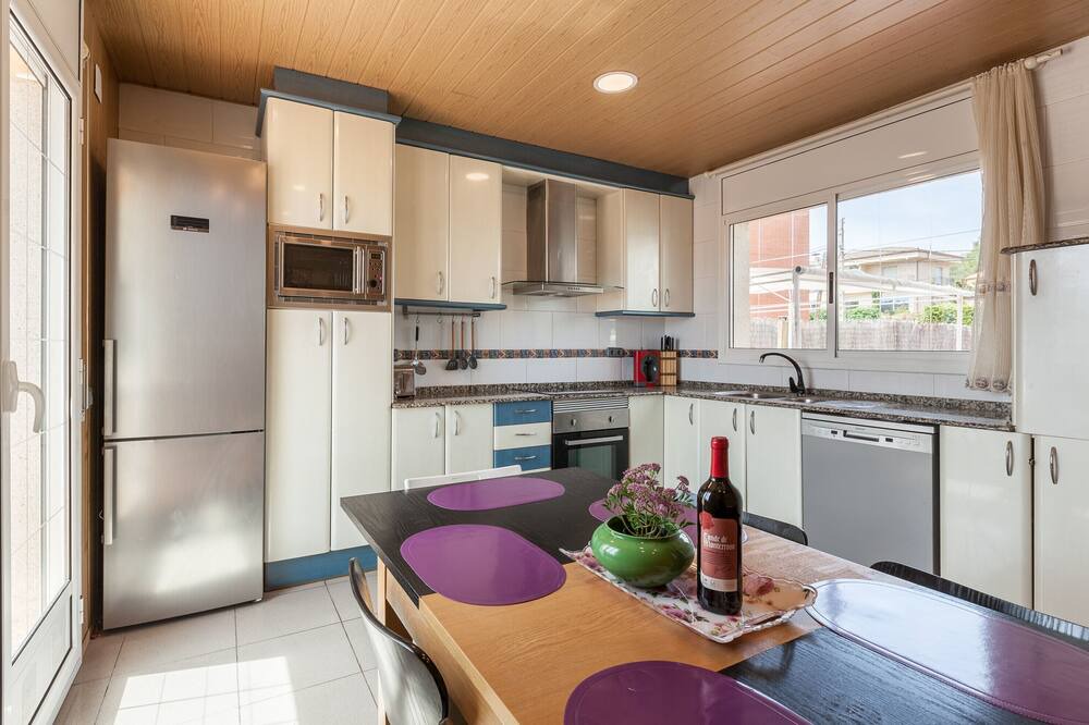 Photo of Kitchen in Santa Maria de l'Avall