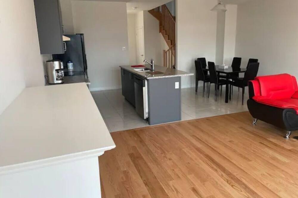 Photo of Kitchen in Oshawa