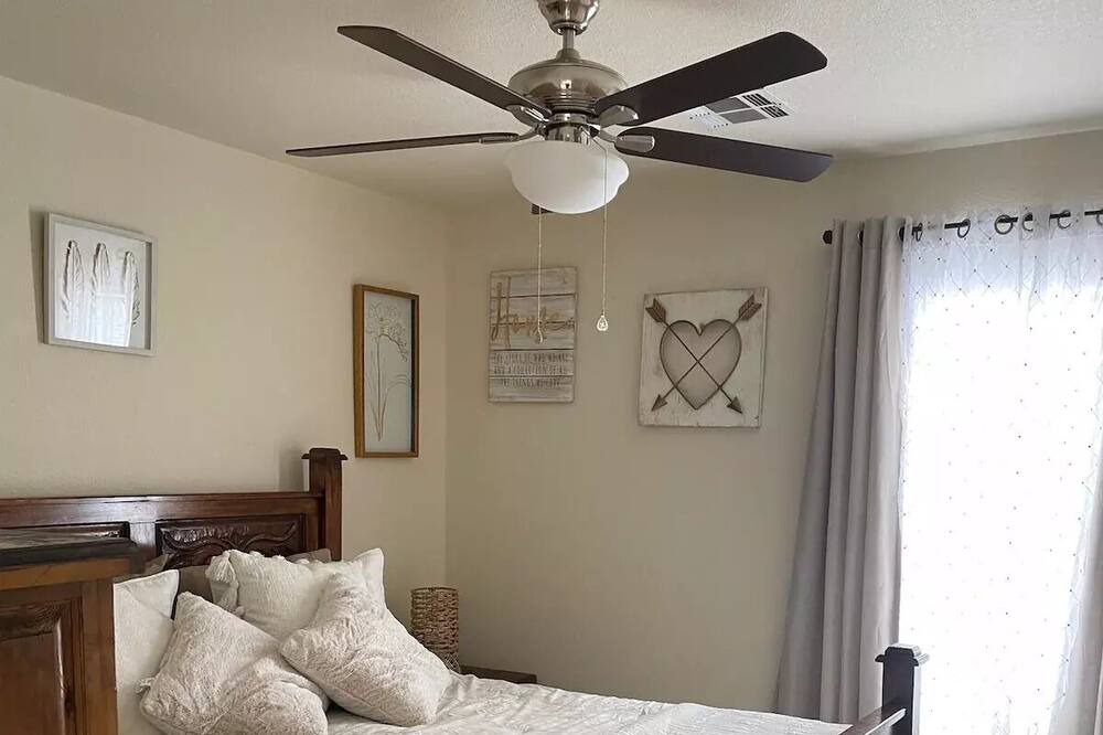 Photo of Bedroom in Las Cruces