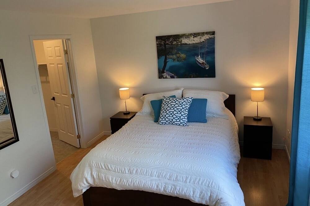 Photo of Bedroom in Magog