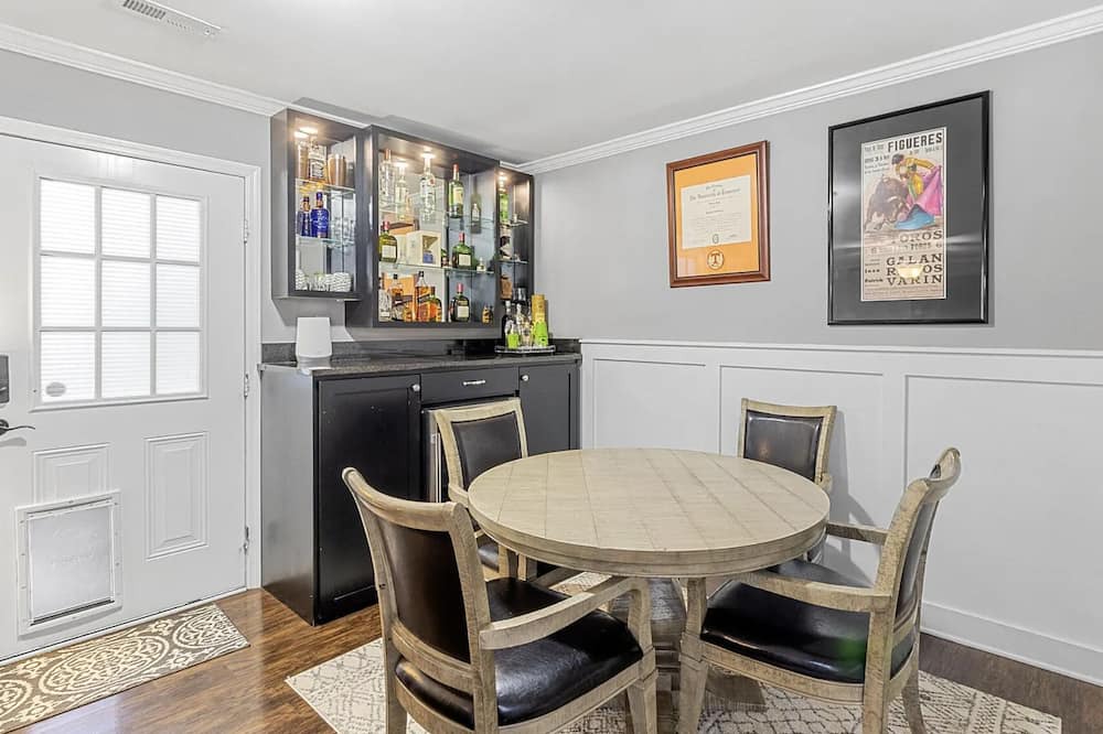 Photo of Others in Graysville