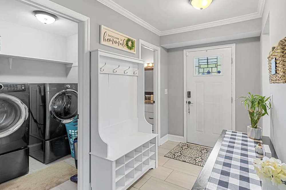 Photo of Others in Graysville