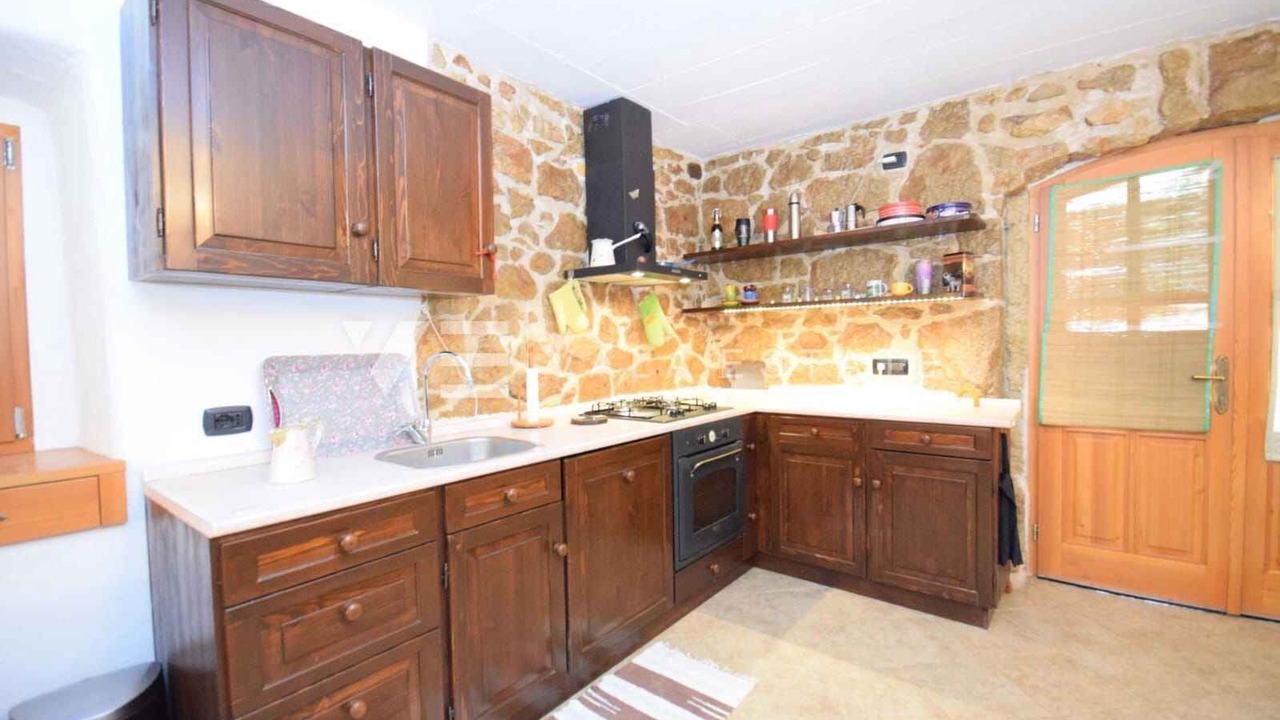 Photo of Kitchen in Gabonjin