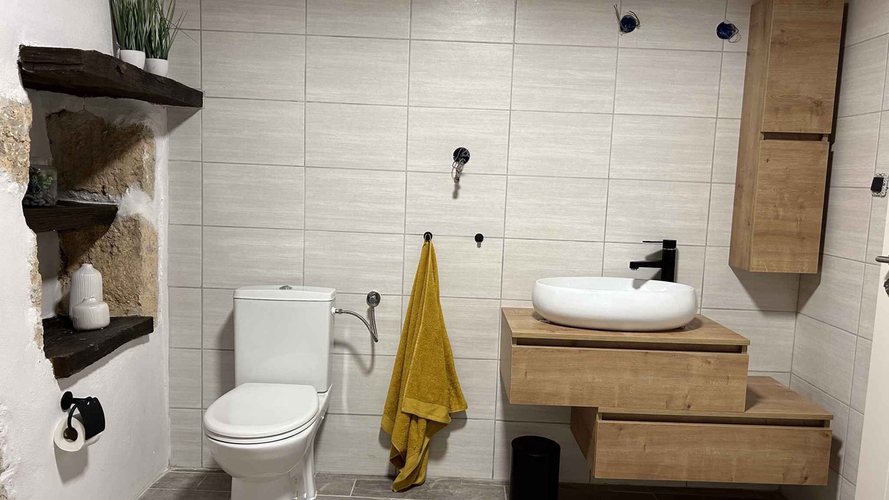 Photo of Bathroom in Gabonjin