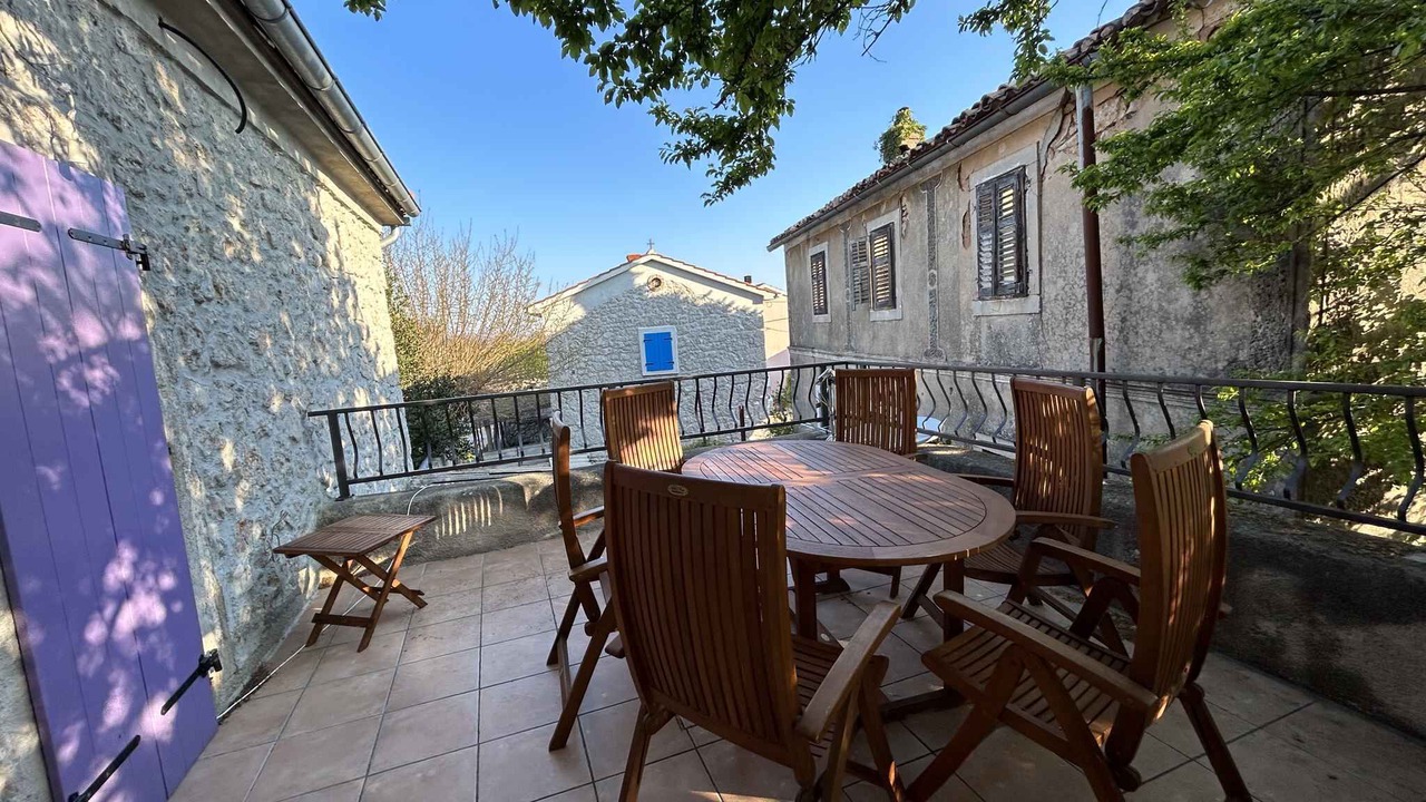 Photo of Outdoor in Gabonjin