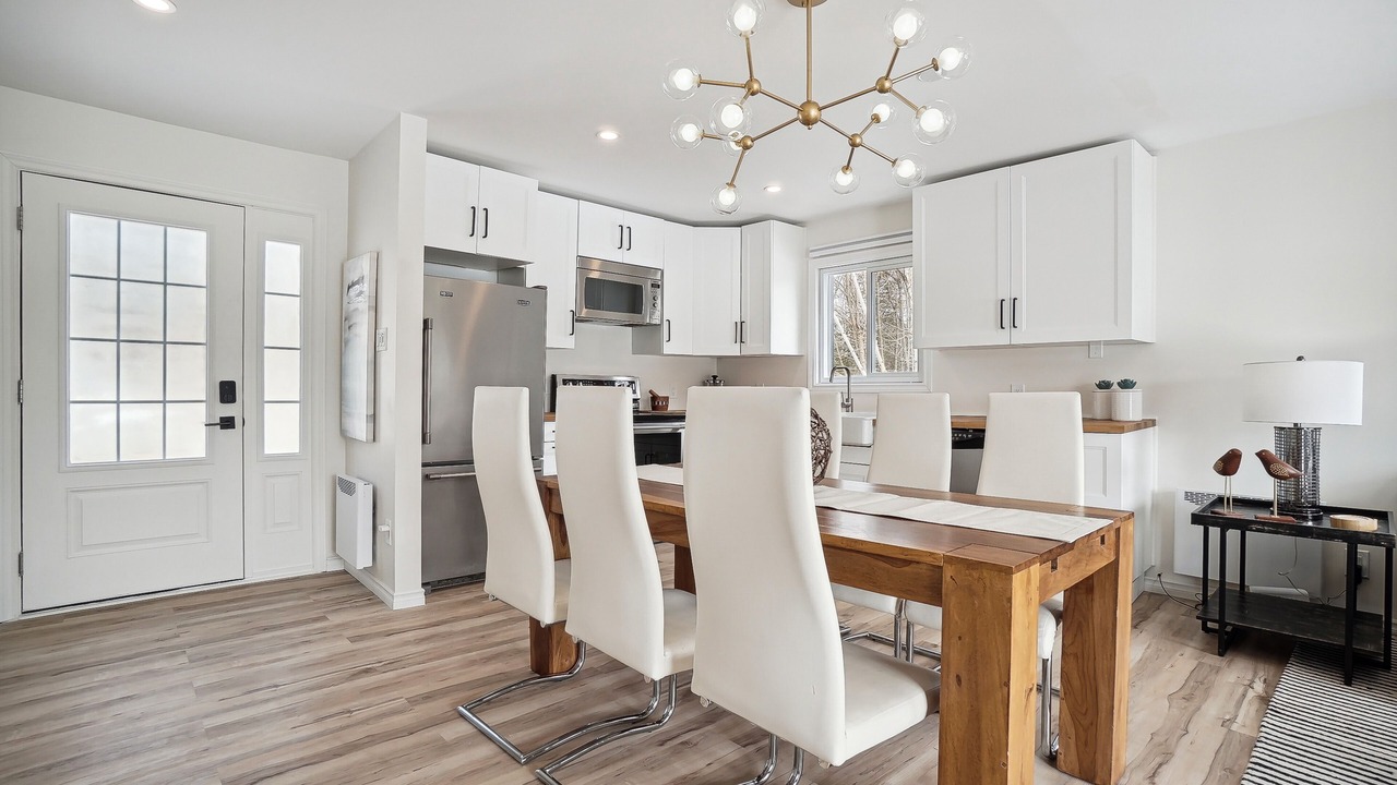 Photo of Kitchen in Saint-Emile-de-Suffolk