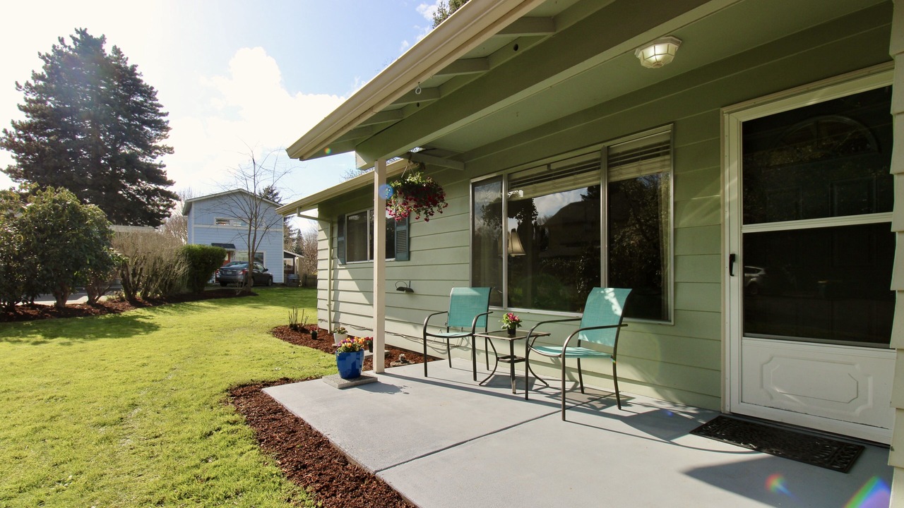 Photo of Patio Balcony in Forest Grove