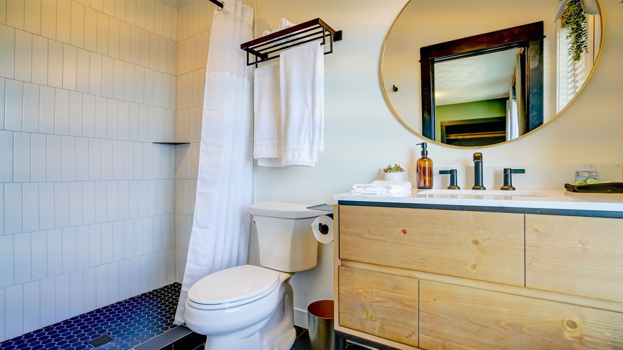 Photo of Bathroom in Waunakee