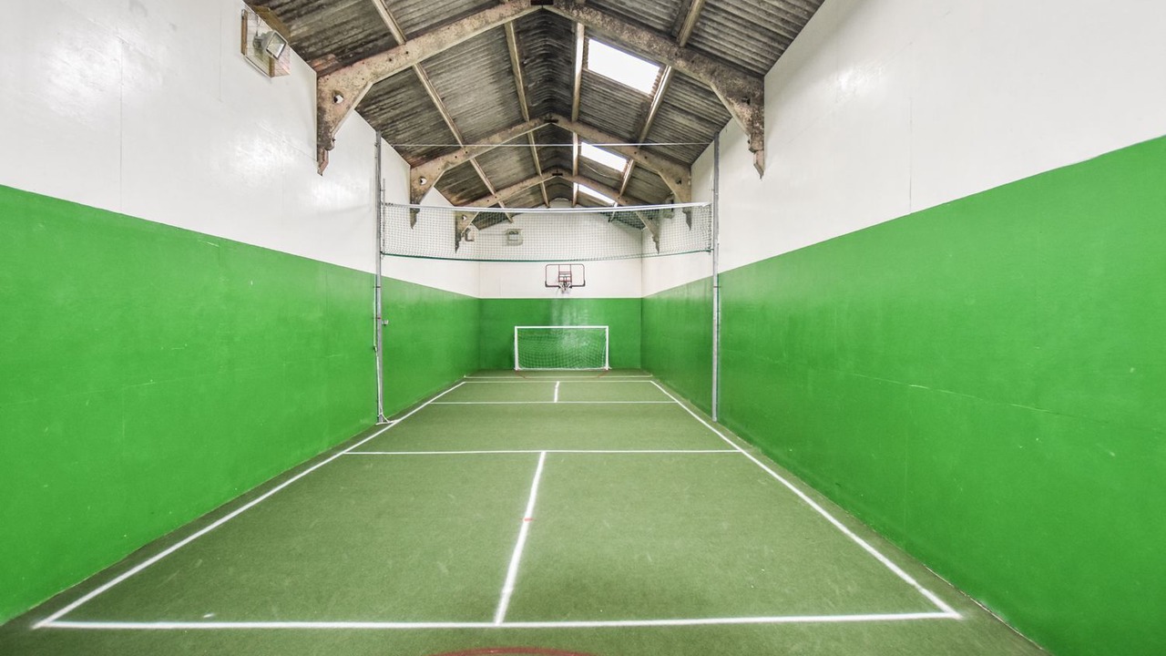 Photo of Others in Mullion