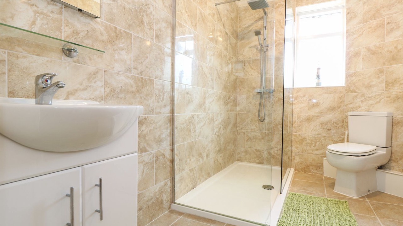 Photo of Others in Mullion