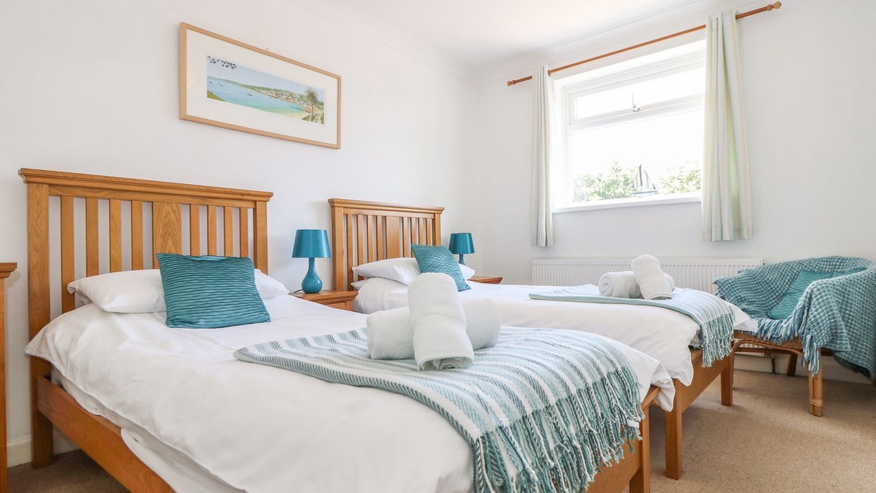 Photo of Others in Mullion