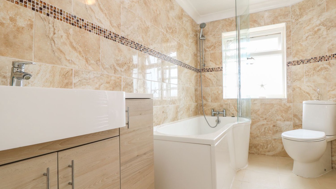 Photo of Others in Mullion