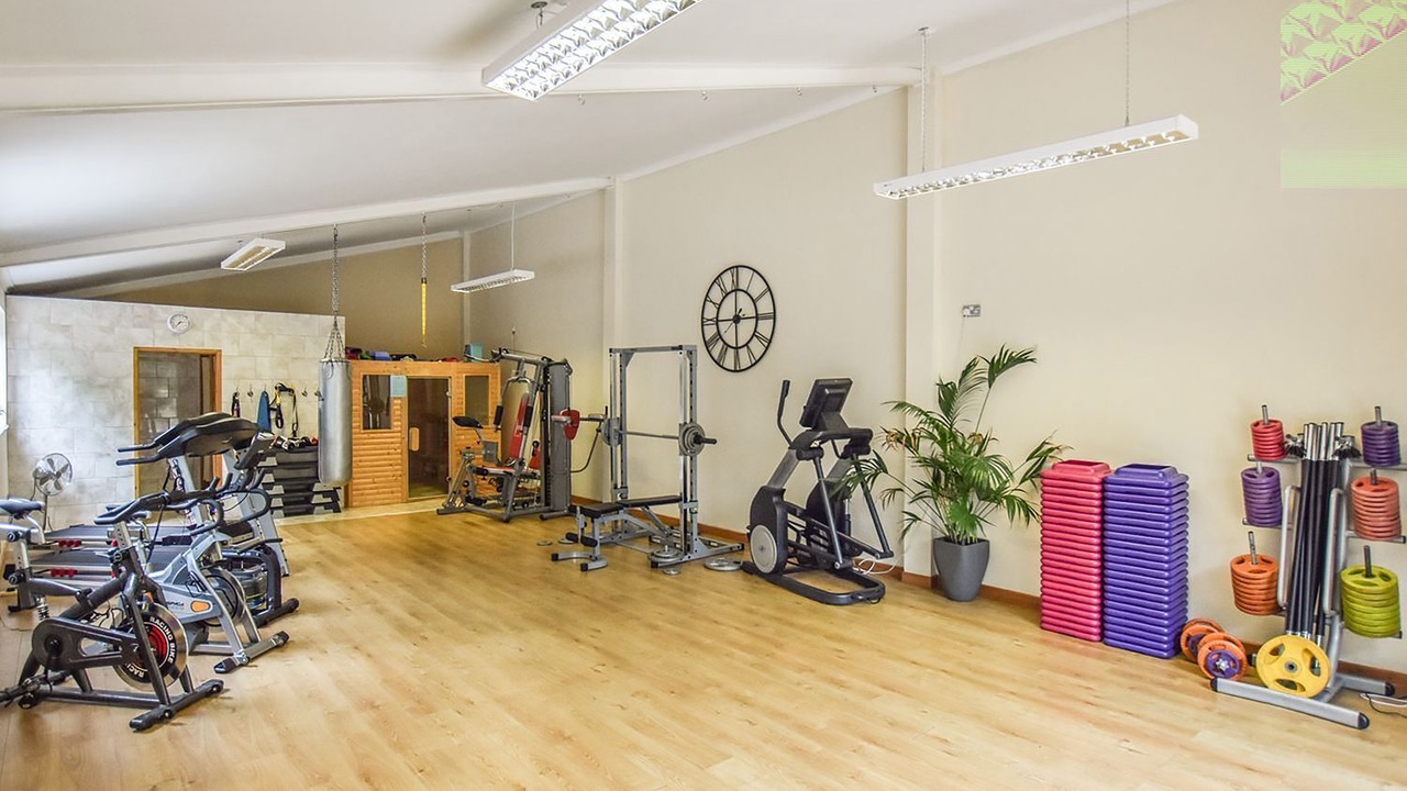 Photo of Others in Mullion