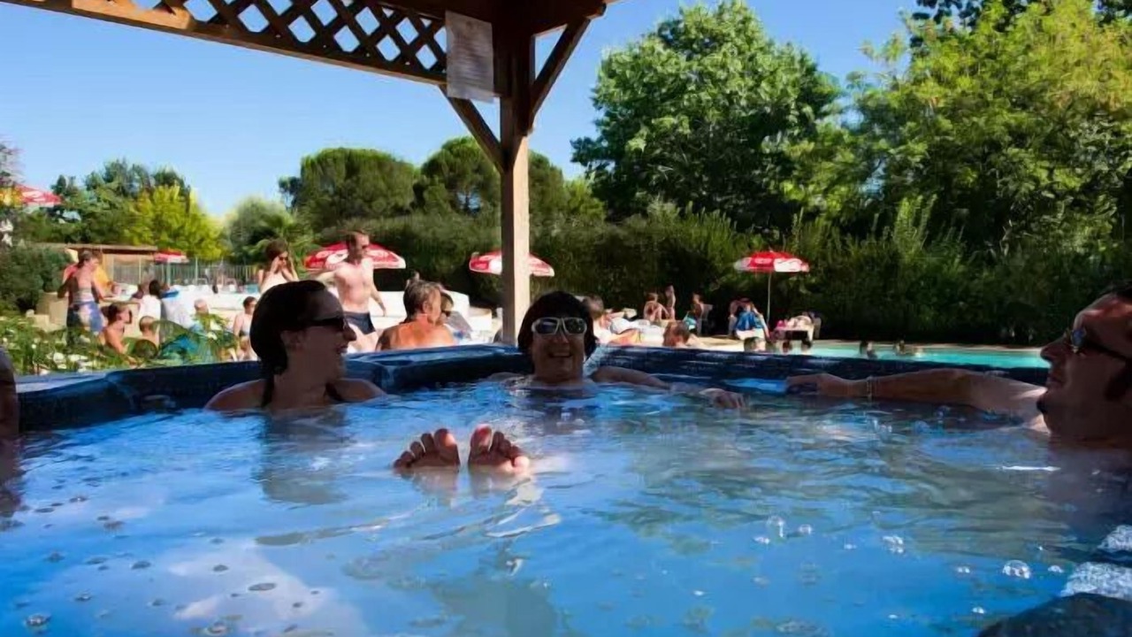 Photo of Outdoor in Estang