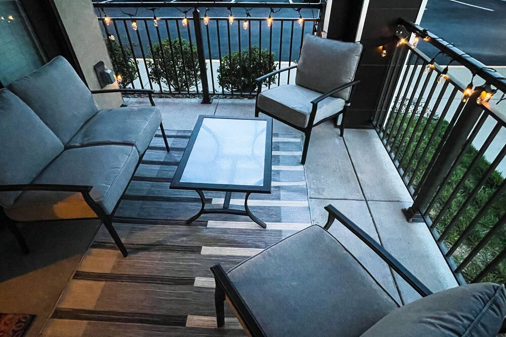 Photo of Outdoor in Town and Country