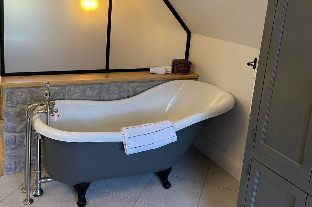 Photo of Bathroom in Gore