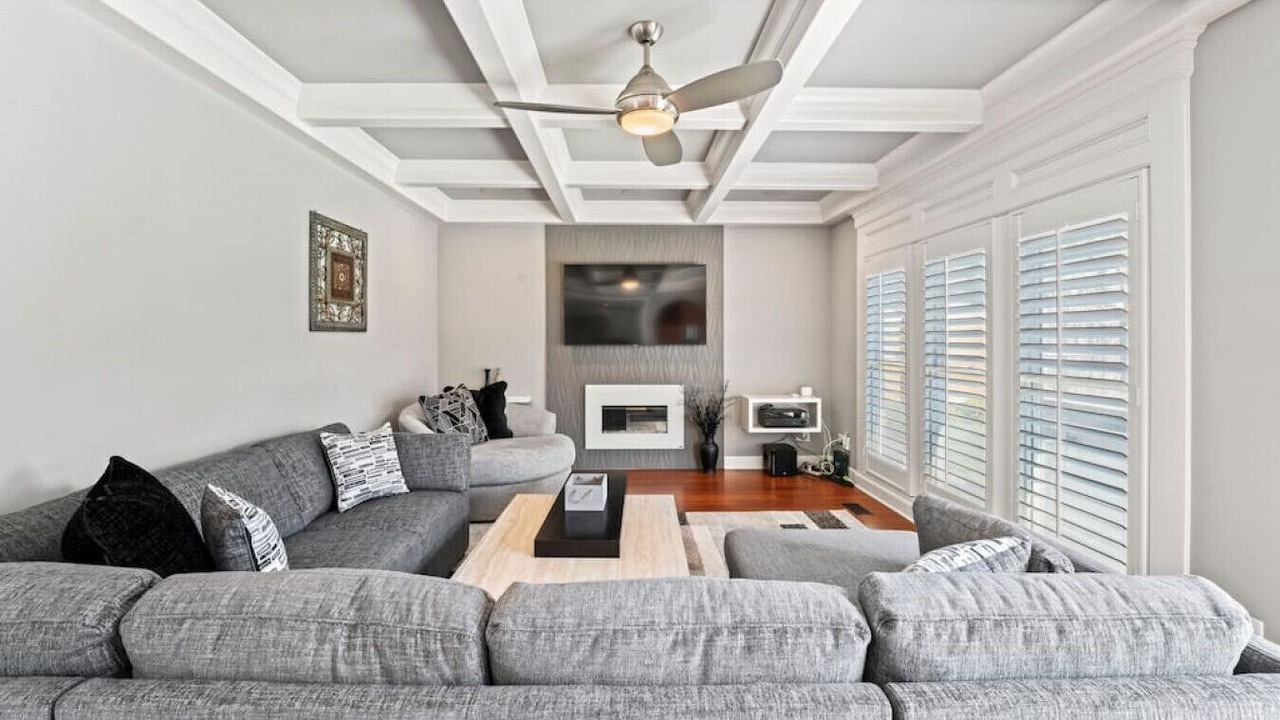 Photo of Livingroom in Lenexa