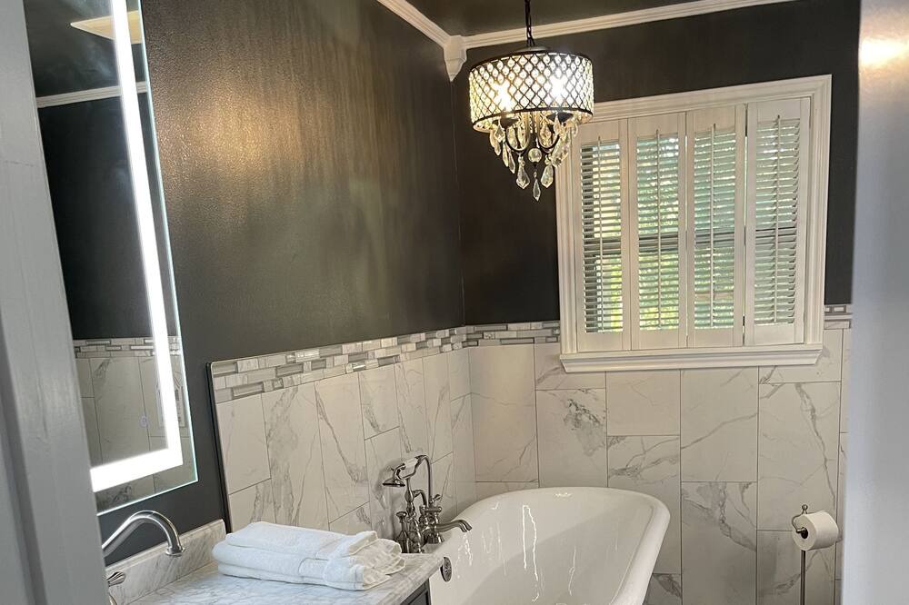 Photo of Bathroom in Jefferson