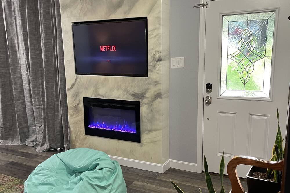 Photo of Livingroom in Jefferson