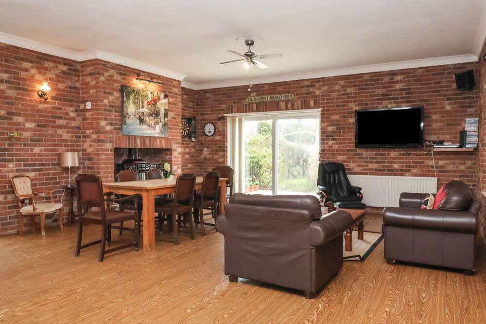 Photo of Others in Lowestoft